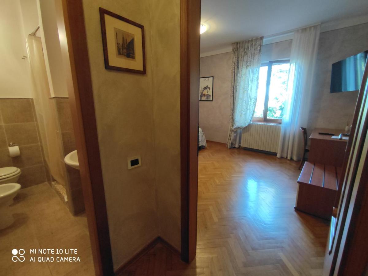 Da Ronald ... A Pian Del Papa Guest House Pratovecchio Ngoại thất bức ảnh