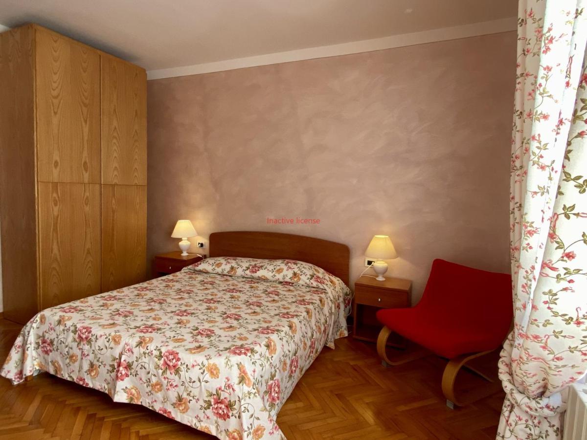 Da Ronald ... A Pian Del Papa Guest House Pratovecchio Ngoại thất bức ảnh
